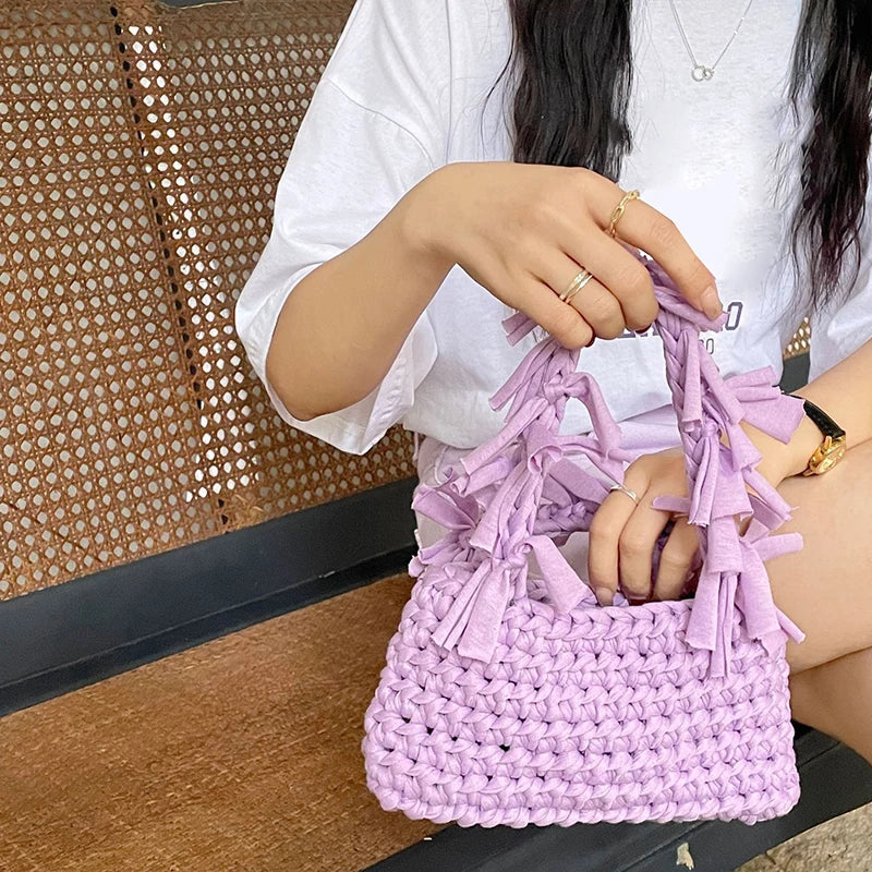 Spring And Summer Handwoven Women's Handheld Bag Leisure Small Fresh Hollow Out Small Design Holiday Bag
