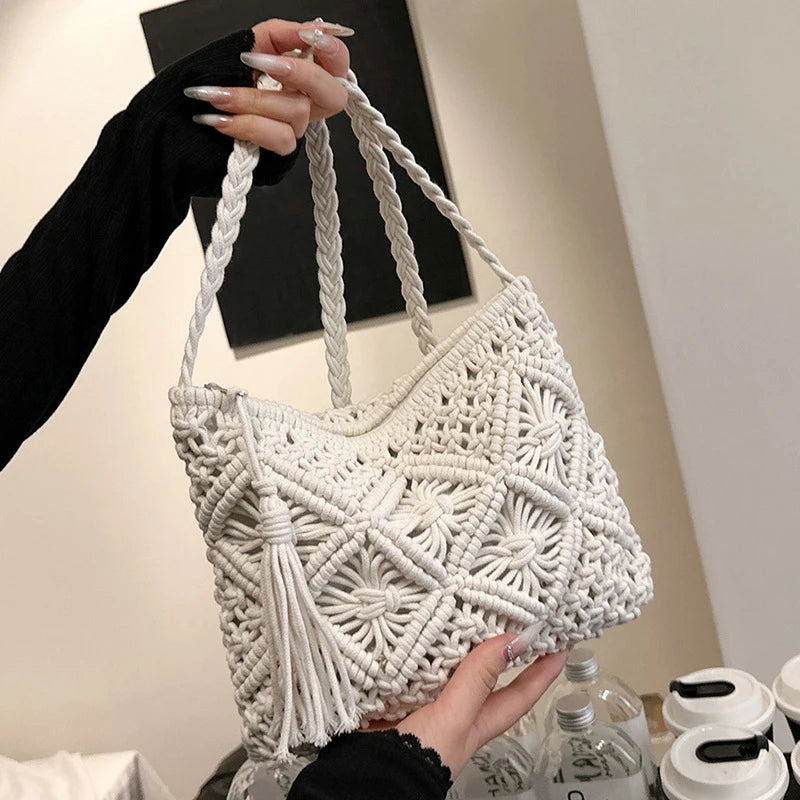 Fashion Woven Hollow Out Shoulder Bags Summer Crossbody Beach Travel Handbag Female Tassel Bag Women Messenger Bags