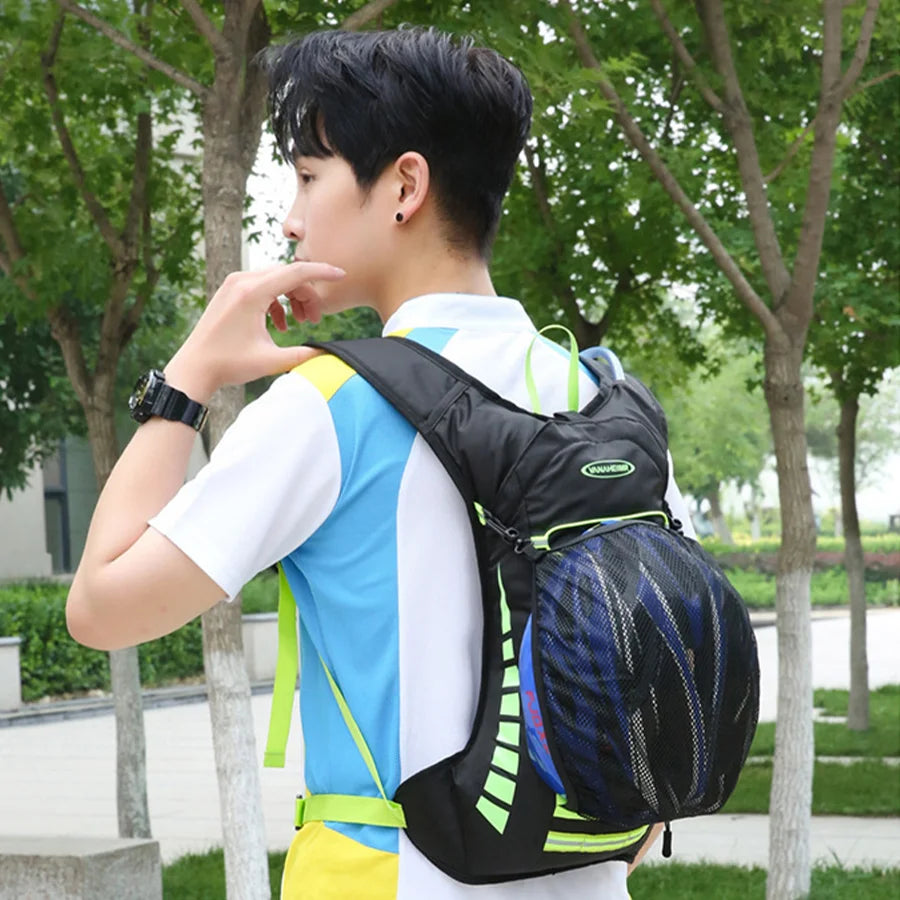 Sports outdoor bag, men and women slow running, sports bag large capacity hiking backpack breathable outdoor riding bag