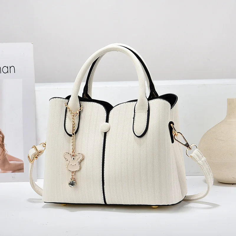 Gift for girlfriend, gift for mother, fashion handbag, simple and large-capacity casual women's messenger bag