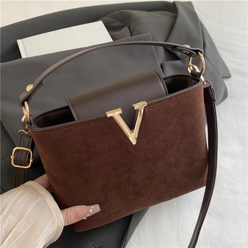 Fashionable Mini Suede Women's Bag, Faux Suede Tote Bag, Simple Hardware Lock Buckle Decoration Handbag Purse Cross Body Bags