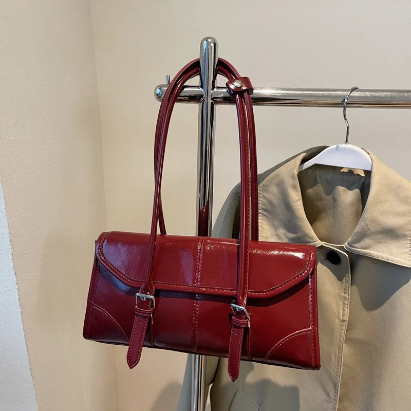 High End Burgundy Oil Wax PU Leather Underarm Bag Elegant Women's Magnetic Buckle Shoulder Bag Commuter Versatile Ladies Tote Ba