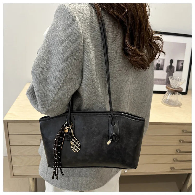 High Quality Texture Vintage Large Capacity Women's Bag Stylish Commuting Armpit Handbag Women Shoulder Bag Fashionable Tote Bag