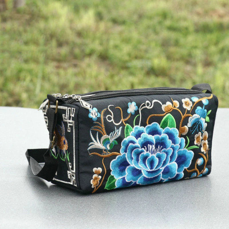 Women's Embroidered Flowers Canvas Shoulder Crossbody Bag Ladies Luxury Large Capacity Handbags and Purse Female Casual Totes