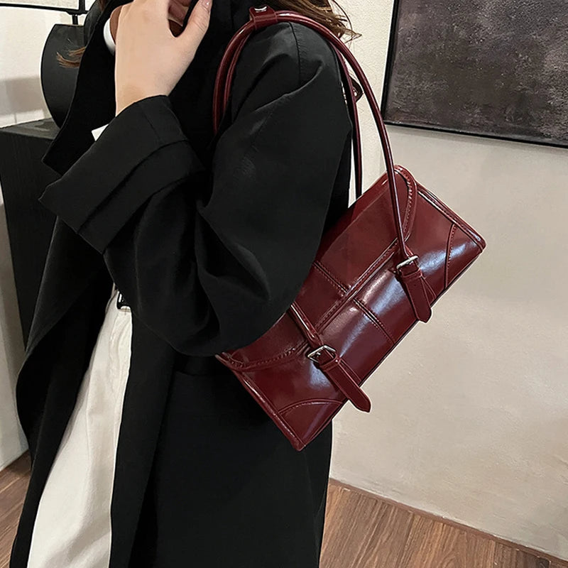 High End Burgundy Oil Wax PU Leather Underarm Bag Elegant Women's Magnetic Buckle Shoulder Bag Commuter Versatile Ladies Tote Ba