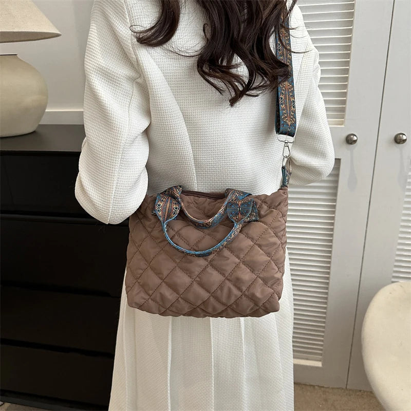 Designer Brand Lingge Quilted Padded Large Tote Nylon Women Handbags Luxury Design Shoulder Crossbody Bags Shopper Bag