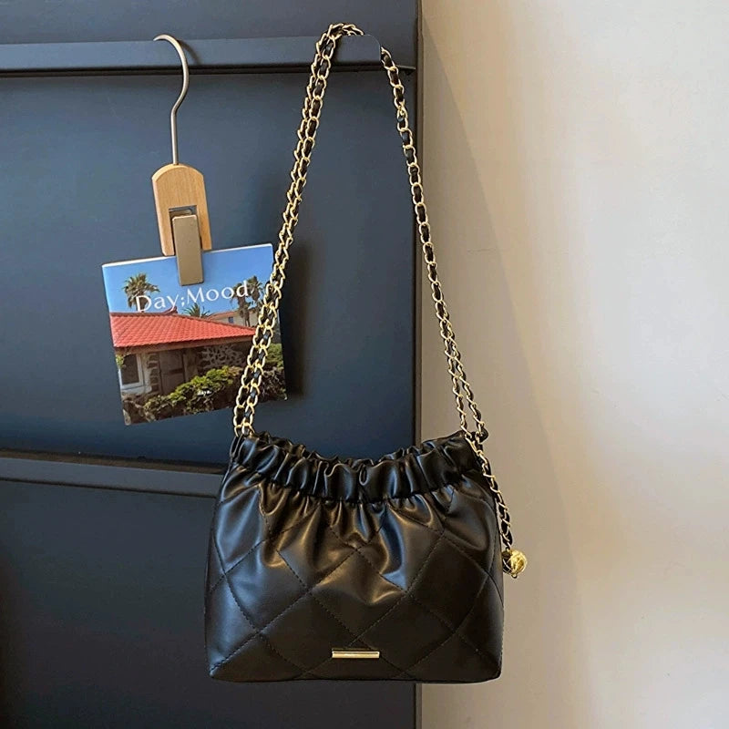 Chic Quilted Embroidered Thread Pu Women's Bag Fashion Chain Single Shoulder Bag, Stylish Crossbody Bag Perfect for Everyday Use