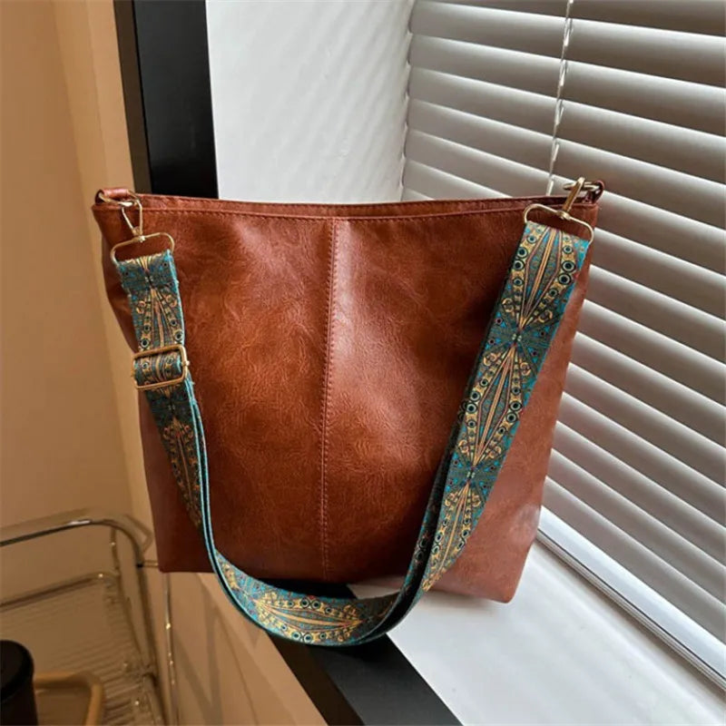 Bohemian Style Women's Shoulder Bag, Vintage Wide Strap, Casual Crossbody Bag for Commuting, Golden Embroidery, Adjustable Strap