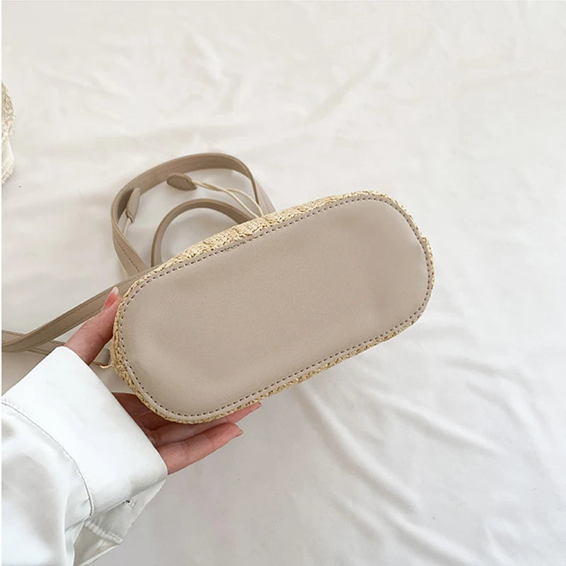 Knit Travel Bags Straw Woven Beach Bag Wrist Pack Women Handle Female Bucket Tote Bags Rattan Ladies Purses Handbag