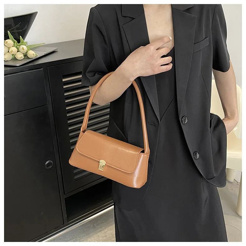 Women's Shoulder Bag Handbag Retro Underarm Bag Fashion Simple Solid Color New Hand Shoulder Bag