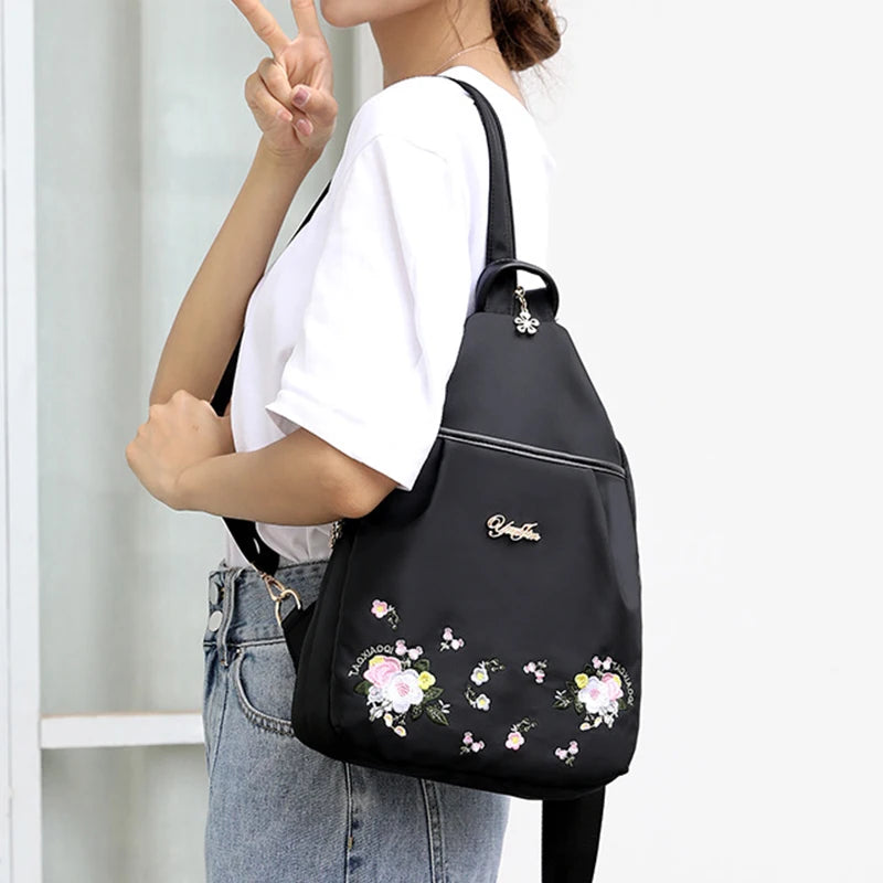 Waterproof Oxford Women Backpack Fashion Casual Embroidery Bag Designer Female Large Capacity Travel Handbag Shopping Knaps