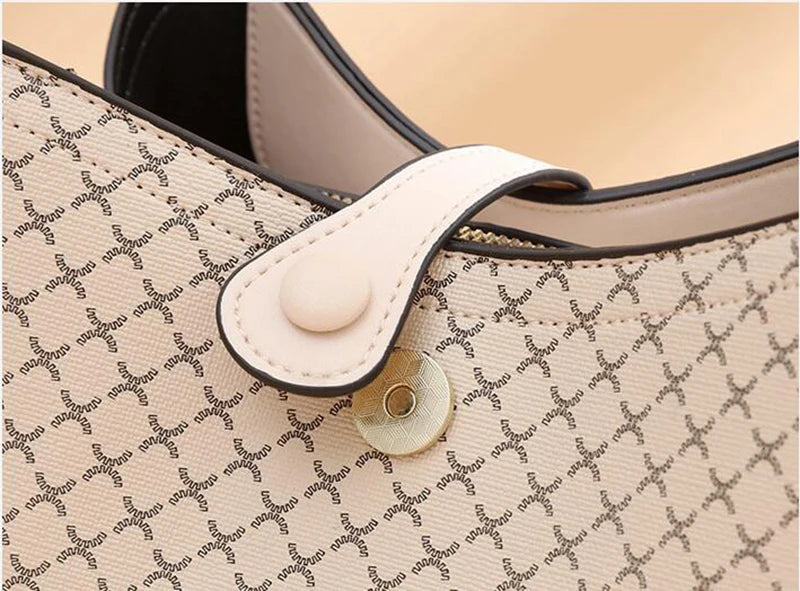 Fashion Women Bucket Crossbody Bag Vintage Tassel Designer Messenger Bag High Quality PU Leather Shoulder Bag Simple Handbag