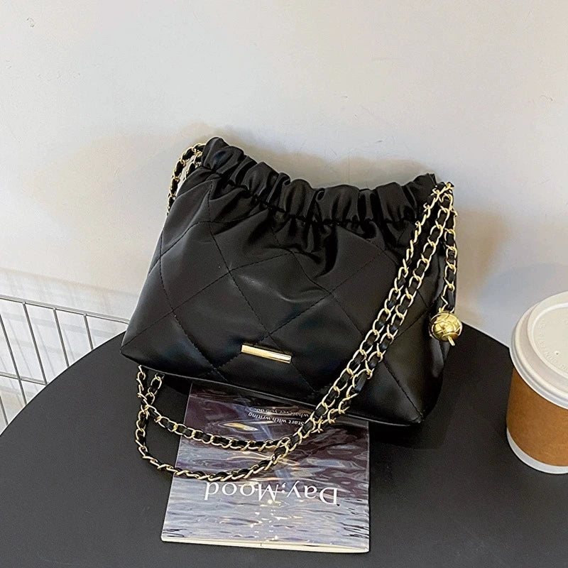 Chic Quilted Embroidered Thread Pu Women's Bag Fashion Chain Single Shoulder Bag, Stylish Crossbody Bag Perfect for Everyday Use