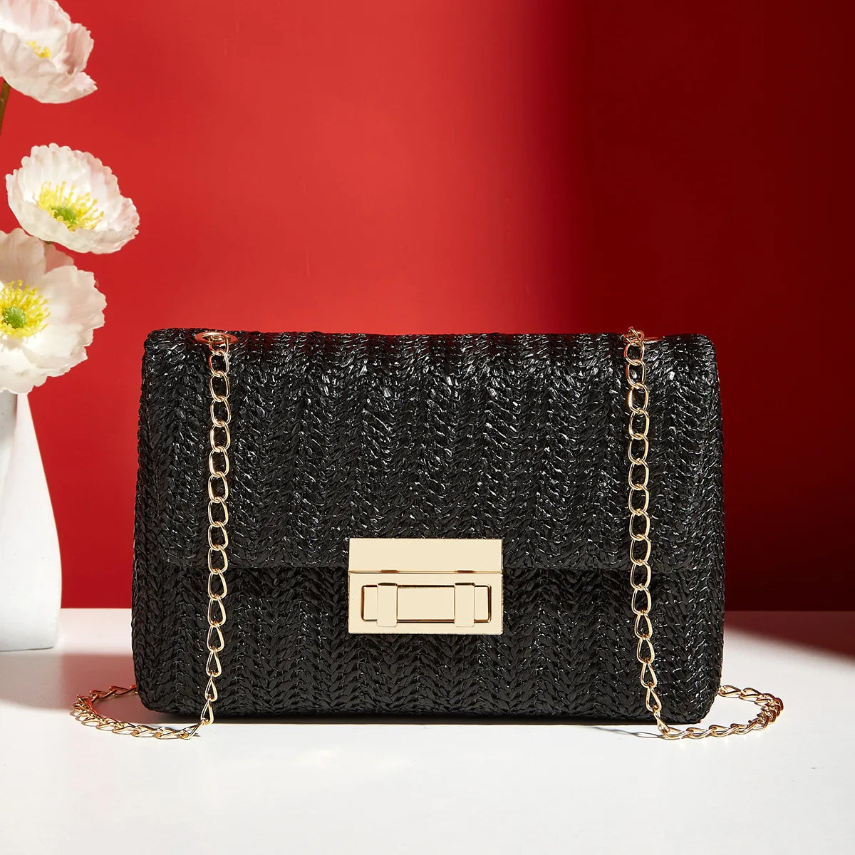 Crossbody Bag for Women Chain Strap Banquet Stylish Accessory Shoulder Bag for Day-to-Night Outfits