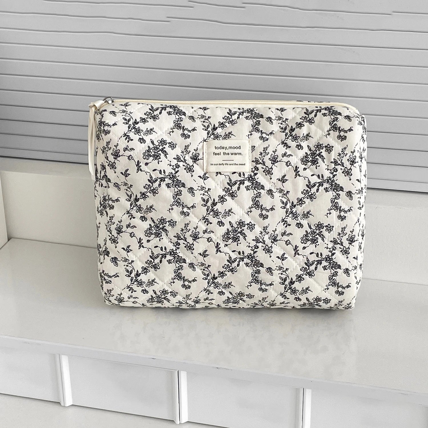 Fashion Ins Black Flower Women Quilting Bags Handbag Travel Organizer Cosmetic Makeup Storage Pouch Portable Zipper Tote Bag