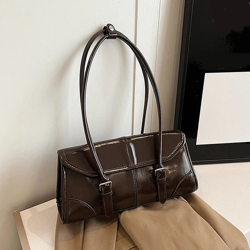 High End Burgundy Oil Wax PU Leather Underarm Bag Elegant Women's Magnetic Buckle Shoulder Bag Commuter Versatile Ladies Tote Ba
