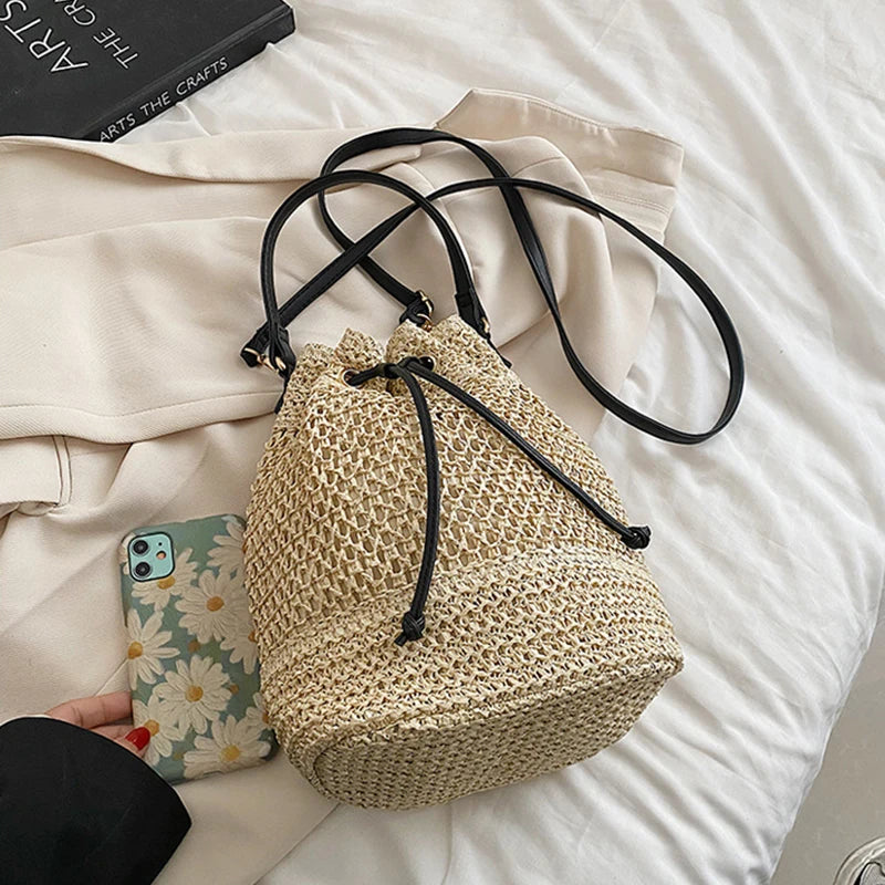 Woven Straw Bag Ladies Bucket Crossbody Bag Summer Beach Bag Retro Travel Shoulder Bags Small Travel Purse and Handbag For Women