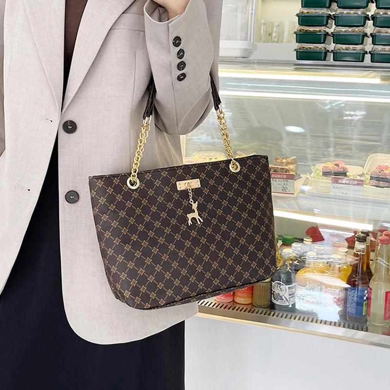 2024 Autumn and Winter New Presbyopic Handbag Shoulder Bag Large Capacity Tote Bag Women's Bag