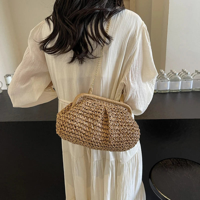 Summer New Straw Weaving Crossbody Bag Fashionable and Casual Shell Bag Women's Shoulder Bag with Excellent Texture