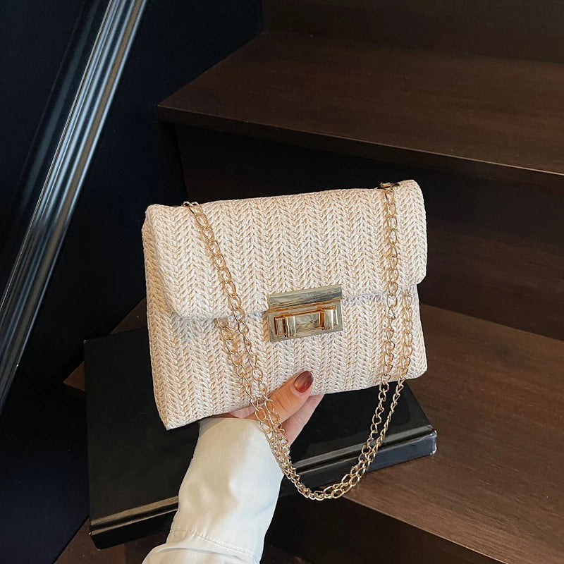 Buckle Closure Chain Crossbody Shoulder Bag Sweet Raffia Woven Women Sling Bag Solid Color Lightweight Beach Travel Purse