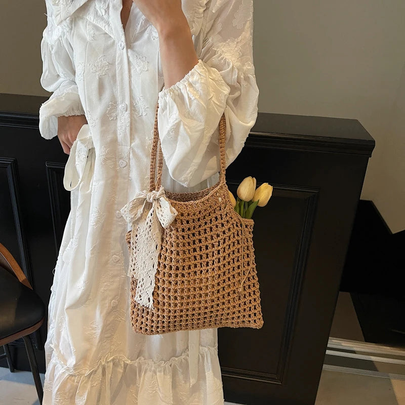 Summer Hollow Woven Shoulder Bags Women's New Casual Beach Bag Versatile Lace Design Commuting Shoulder Tote Bag