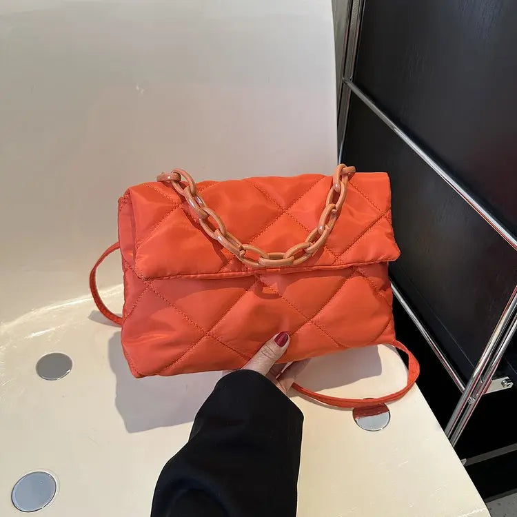 Fashion Chain Crossbody Bags Women Winter Cotton Padded Quilted Shoulder Bags Casual Large Capacity Simple Female Handbags