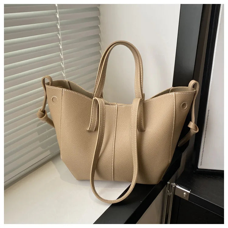 Stylish Casual Tote Bag, Large Capacity PU Leather Handbag Women Wing Bag, Fashionable Woman Bags, Commuting Armpit Shoulder Bag