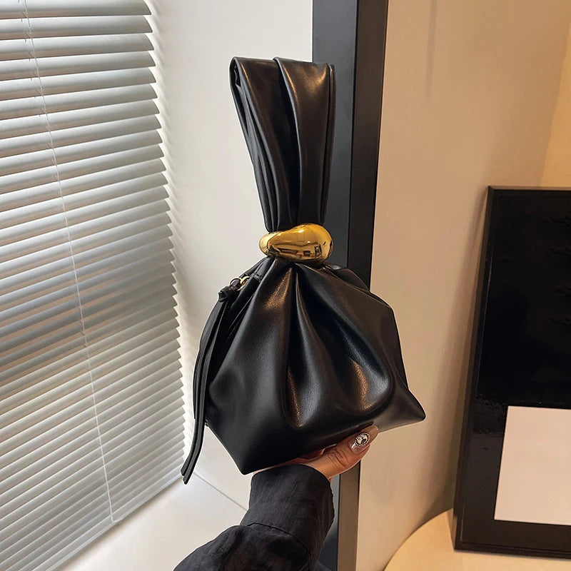 Design Mini PU Leather Dumpling Niche Clutch Bags for Women Fashion Knotted Female Retro Shoulder Bag Wrist Handbags and Purses