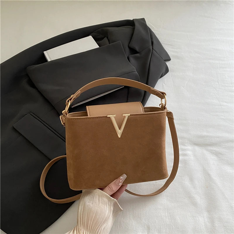 Fashionable Mini Suede Women's Bag, Faux Suede Tote Bag, Simple Hardware Lock Buckle Decoration Handbag Purse Cross Body Bags