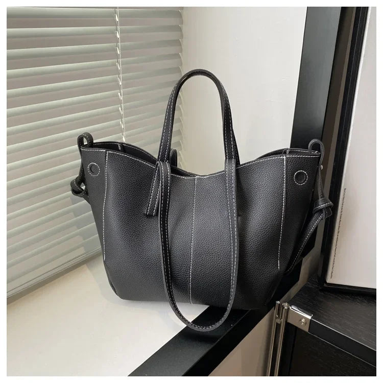 Stylish Casual Tote Bag, Large Capacity PU Leather Handbag Women Wing Bag, Fashionable Woman Bags, Commuting Armpit Shoulder Bag