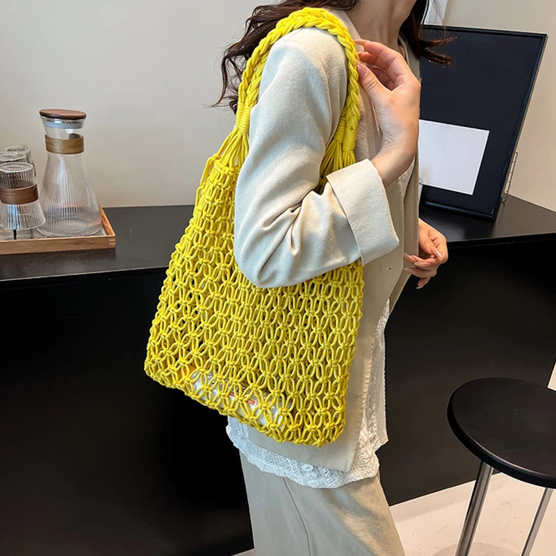 Hand-Woven Bag Women Handmade Hollow Handbag Female Shoulder Bag Big Capacity Summer Casual Travel Beach Tote Purse