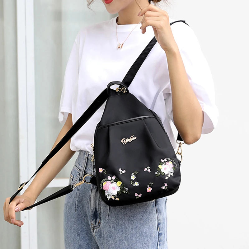 Waterproof Oxford Women Backpack Fashion Casual Embroidery Bag Designer Female Large Capacity Travel Handbag Shopping Knaps