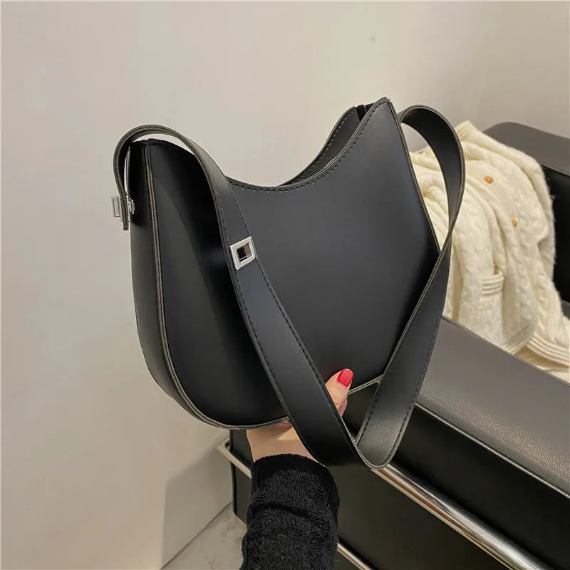 PU Leather Fashion Design Crossbody Bags For Women Summer Travel Shoulder Bags Large Capacity Handbags and Purse Armpit Hobo Bag