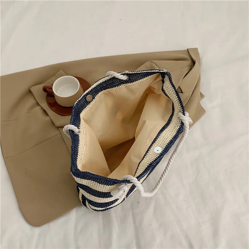 Women Straw Shoulder Bag Color Contrast Beach Handbag Large Capacity Simple Shoulder Bag Ladies Summer Daily Bag