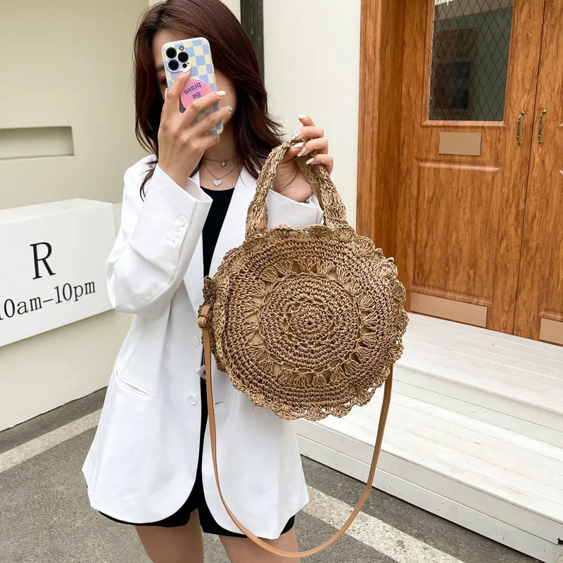 Summer Round Straw Bag Women Woven Rattan Beach Bag Hot New Shoulder Bag Circle Hollow Out Handle Bag Casual Shopper Tote Pouch