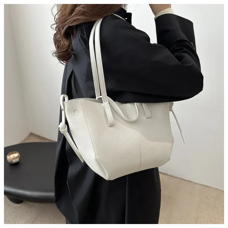 Stylish Casual Tote Bag, Large Capacity PU Leather Handbag Women Wing Bag, Fashionable Woman Bags, Commuting Armpit Shoulder Bag