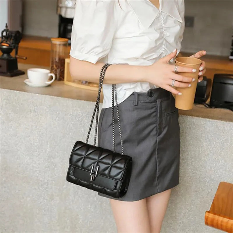 Elegant Mini Plaid Crossbody Bags for Women Classic Flap Shoulder Bag Purse with Adjustable Strap, Faux Leather Chain Square Bag