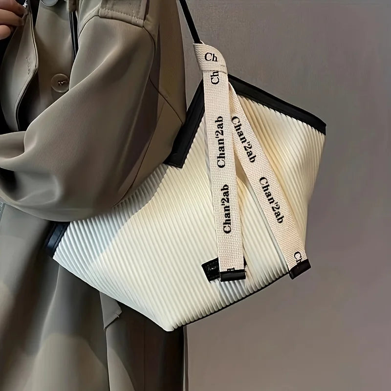 Love Design Tote Bag, Trendy Large Capacity Shoulder Bag, Faux Leather Simple Bag for Women Work Purses and Handbags