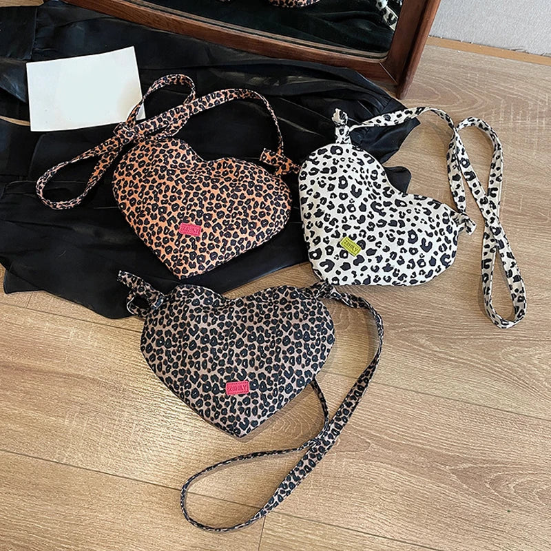 New Heart Shaped Shoulder Bag Fashion Leopard Design Crossbody Bag Cute Handbag Purse For Woman's Tote Bag