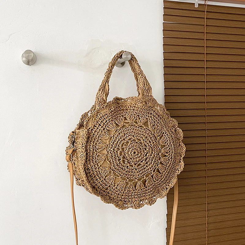 Summer Round Straw Bag Women Woven Rattan Beach Bag Hot New Shoulder Bag Circle Hollow Out Handle Bag Casual Shopper Tote Pouch