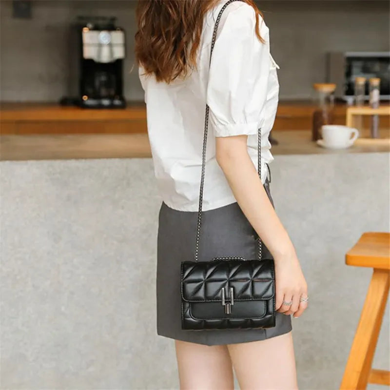 Elegant Mini Plaid Crossbody Bags for Women Classic Flap Shoulder Bag Purse with Adjustable Strap, Faux Leather Chain Square Bag