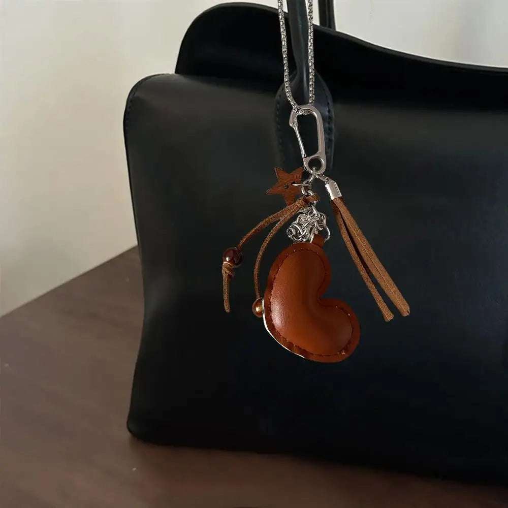 HOT Girl's Sweater Chain Metal&PU Chains Women Bag Pendants Unique Vintage Keychains With PU Heart Jewelry Accessories Gifts NEW