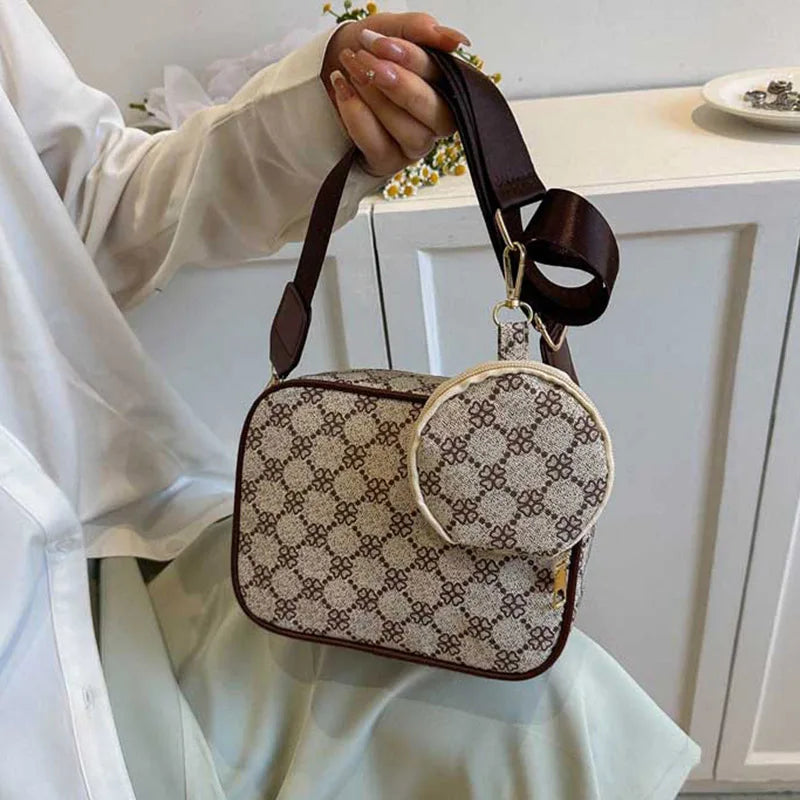 Simple And Trendy Texture, Casual Women's Shoulder Bag With A Foreign Style Strap, Small Hanging Bag, Diagonal Crossbody Small S