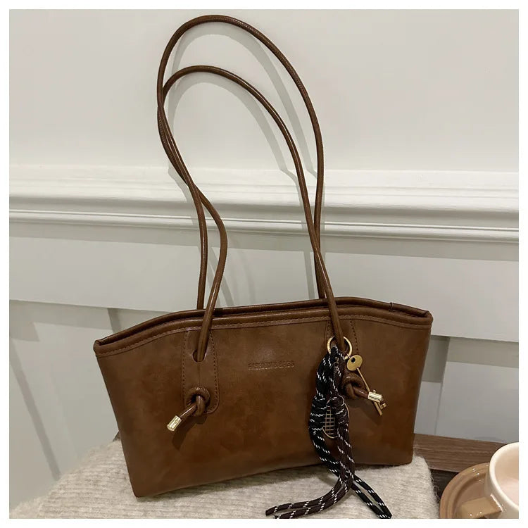 High Quality Texture Vintage Large Capacity Women's Bag Stylish Commuting Armpit Handbag Women Shoulder Bag Fashionable Tote Bag