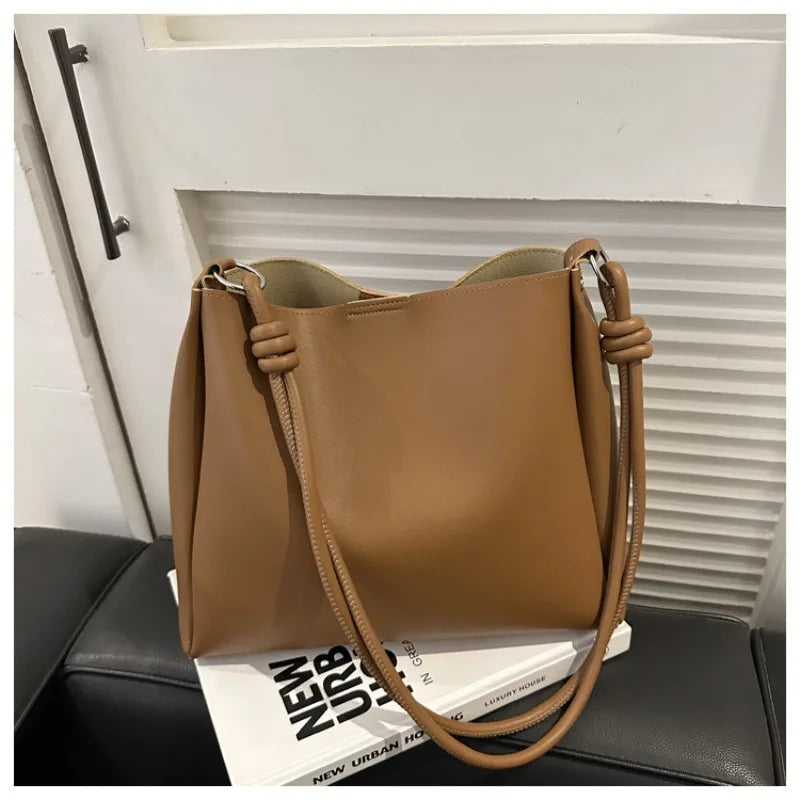 Fashionable High Quality Texture Crossbody Bag, Synthetic Leather Bucket Tote Bag, Single Shoulder Bag for Commuting Women's Bag