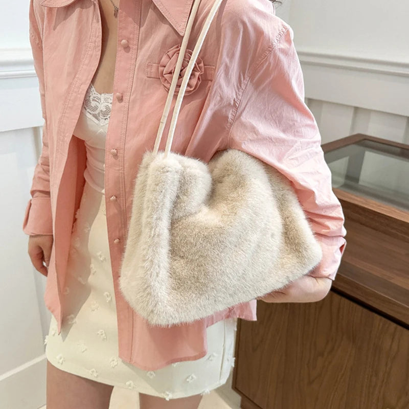 Women Fluffy Shoulder Bag Top-handle Bag New Fashion Female Autumn Winter Handbag Soft Plush Versatile Shopping Tote