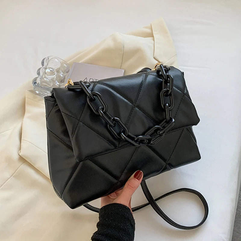 Vintage Pu Leather Shoulder Bags For Women Large Capacity Crossbody Bag Chains Decor Female Messenger Handbags Tote
