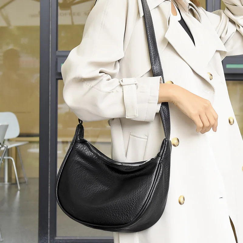 Solid Color Hobos Bag For Women Large Capacity Travel Crossbody Bag Female Half Moon Shoulder Bag Ladies Daily Fanny Packs