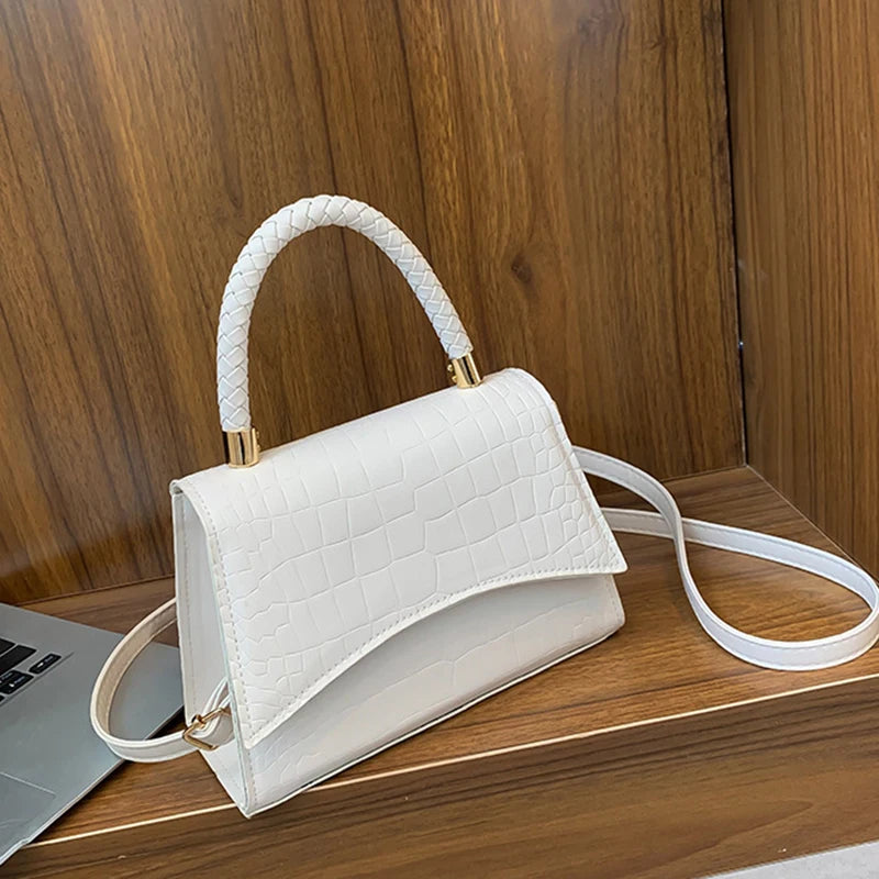 Retro Women Bag Western Style Shoulder Bag Handbag Korean Version Crocodile Pattern Small Square Bag Fashion And Simple Crossbod