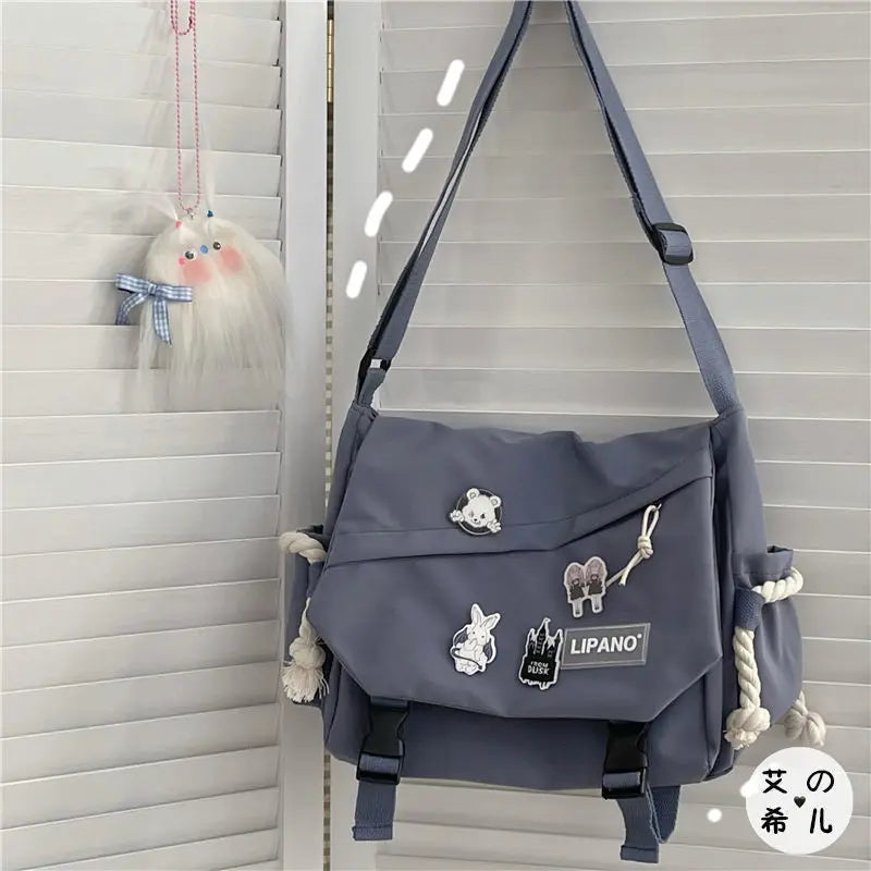 Fashion Unisex Large Capacity Shoulder Bag Japanese Harajuku with Badge Messenger Bag Teenage Student Crossbody Book Bags
